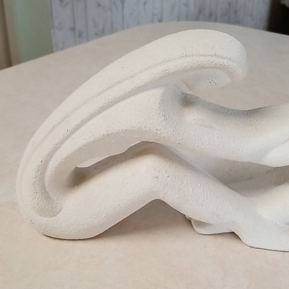 Vtg Royal Haegar Man and Woman Sandstone Sculpture - Picture 5 of 11